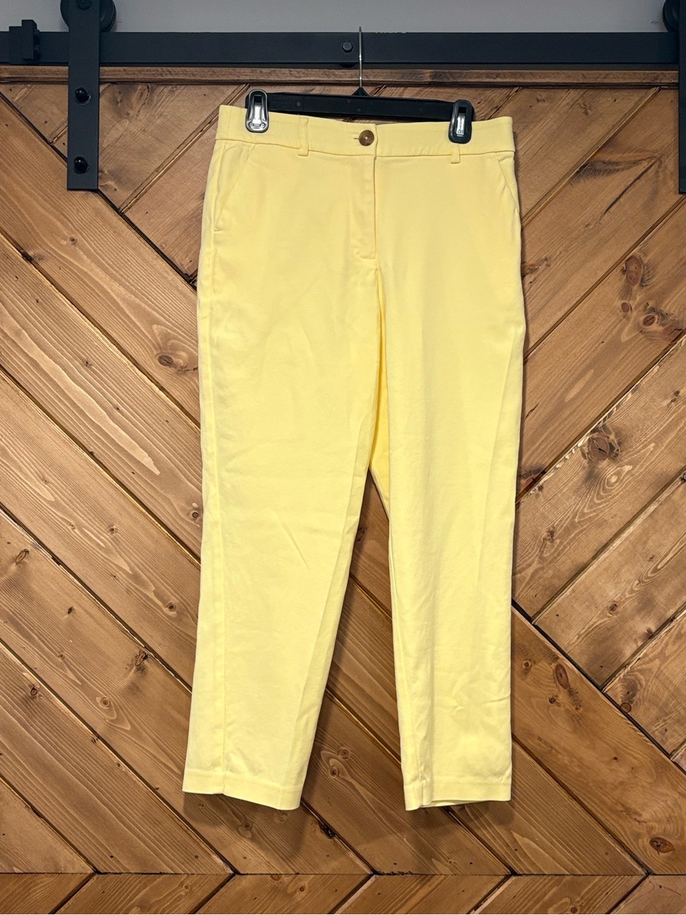 Ricki's Lemon Butter Yellow Slim Chino Capris Elastic Waist Size 6